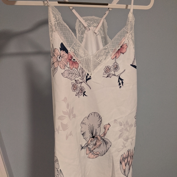 Floral Cami - Picture 1 of 3